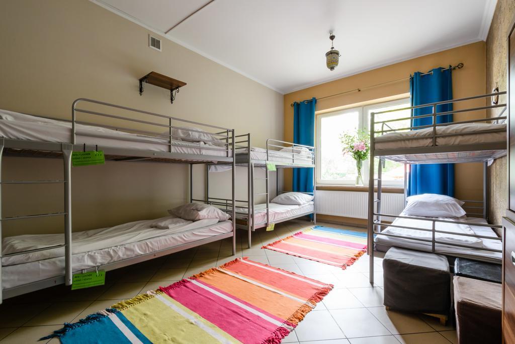 Hostel Krokodyl Varsóvia Exterior foto