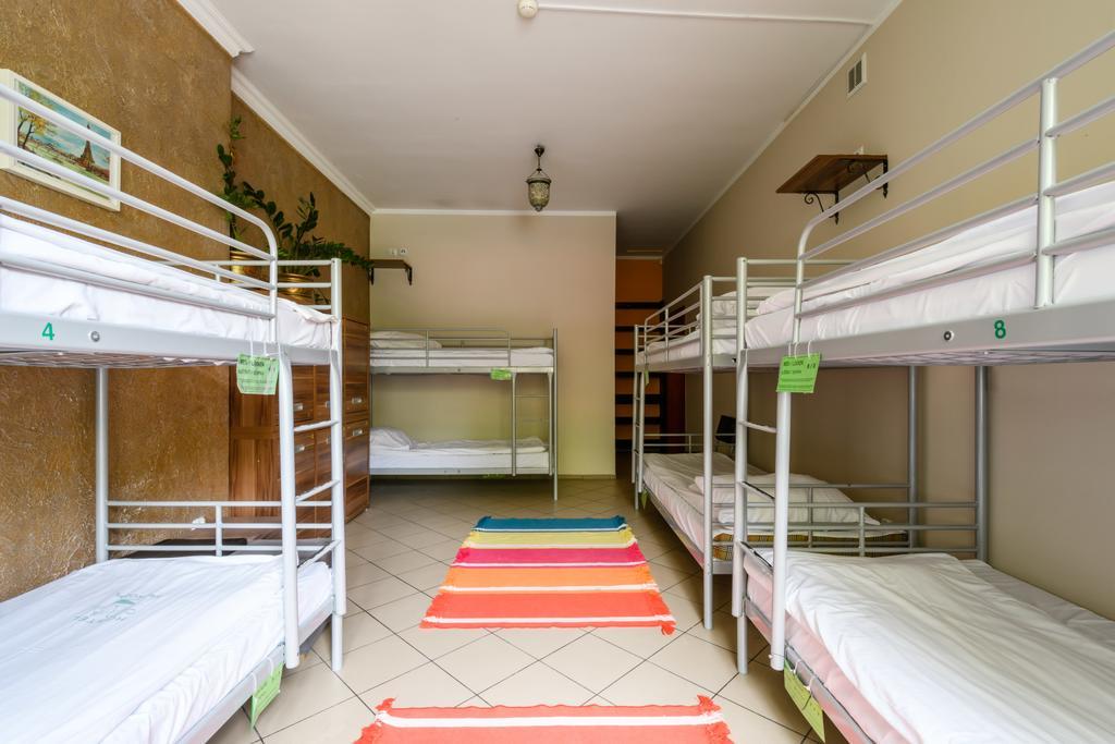 Hostel Krokodyl Varsóvia Exterior foto