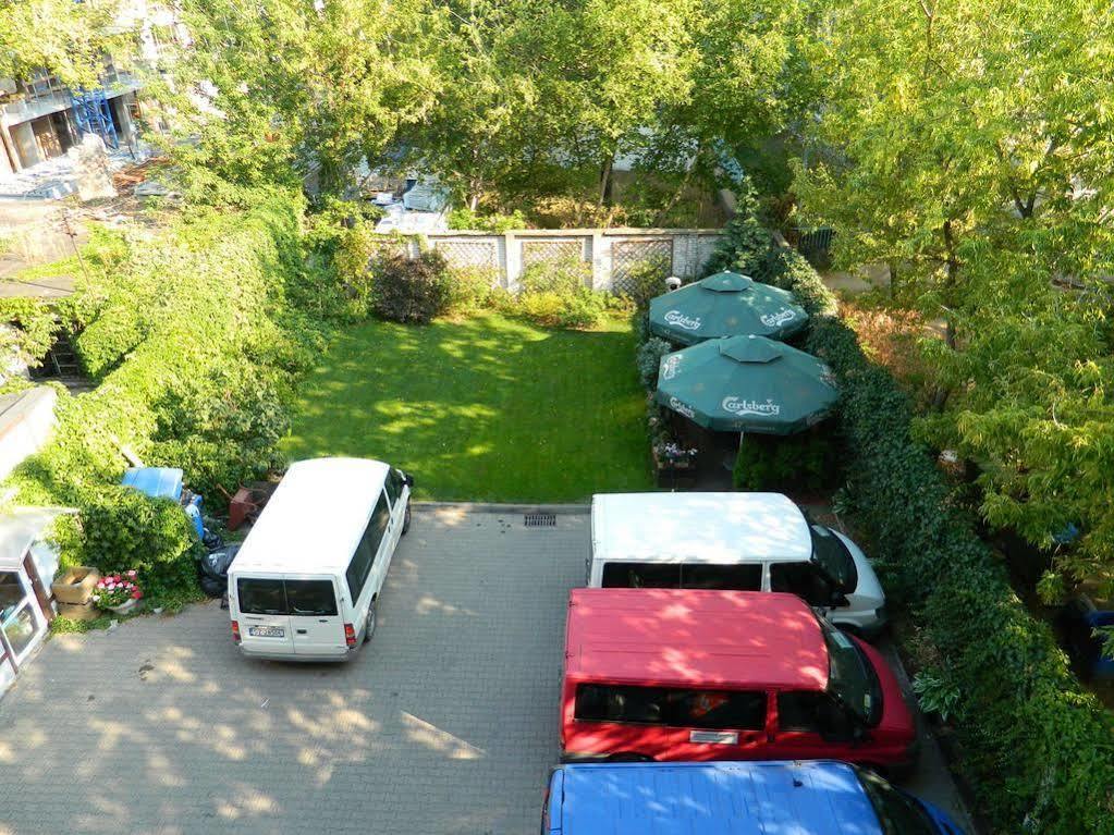 Hostel Krokodyl Varsóvia Exterior foto